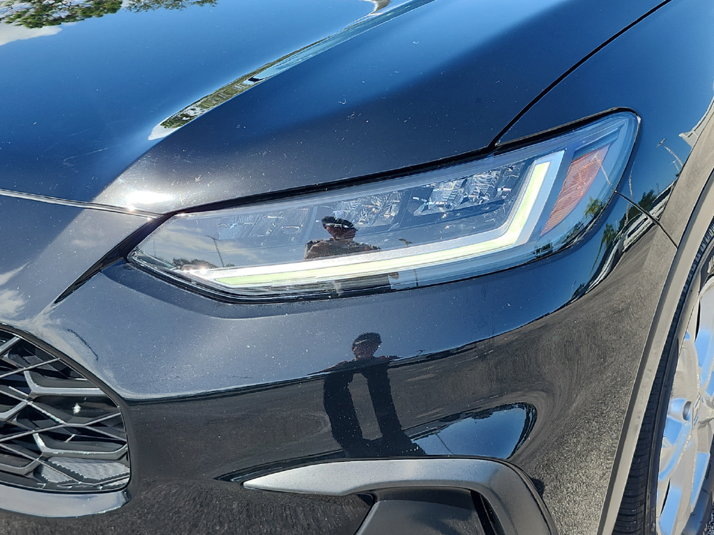 Used 2024 Honda HR-V LX image 13