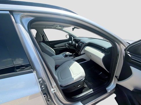 Used 2024 Hyundai Tucson Limited FWD image 29