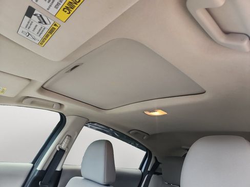 Used 2017 Honda HR-V EX image 12