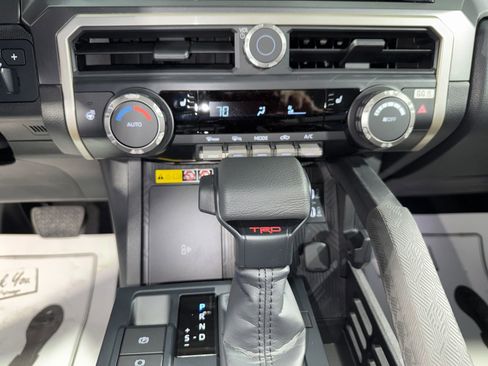 New 2026 Toyota Tacoma TRD Off-Road w/ TRD Off Road Upgrade Package AWD/4WD image 28