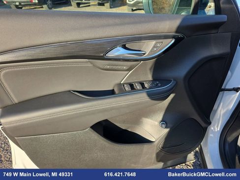 Used 2023 Buick Envision Essence w/ Sport Touring Package image 26