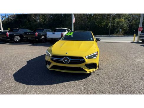 Used 2022 Mercedes-Benz CLA 35 AMG 4MATIC image 7