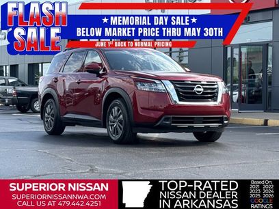 Certified 2022 Nissan Pathfinder SV