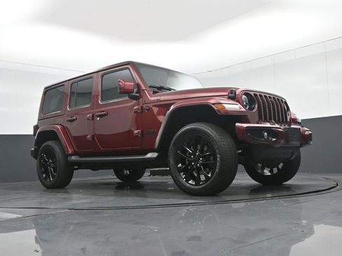 Used 2021 Jeep Wrangler Unlimited Sahara image 54