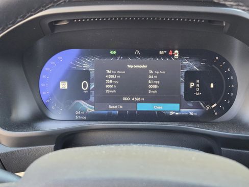 Used 2026 Volvo XC40 B5 Plus w/ Protection Package Premier image 14