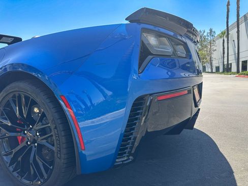 Used 2016 Chevrolet Corvette Z06 w/ 2LZ Preferred Equipment Group image 22
