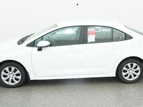 New 2026 Toyota Corolla LE FWD image 3