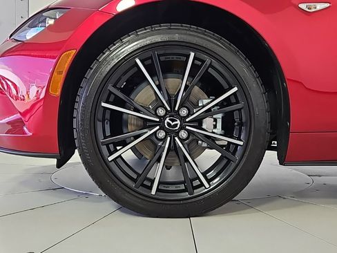 Used 2024 MAZDA MX-5 Miata RF Grand Touring w/ Weather Package RWD image 5