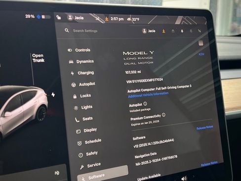 Used 2021 Tesla Model Y Long Range image 45