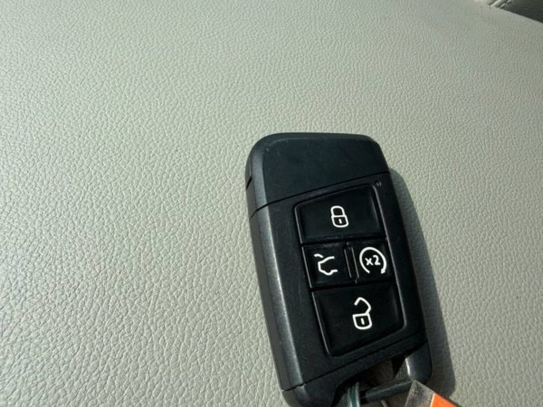 Used 2021 Volkswagen Atlas SE AWD/4WD image 47