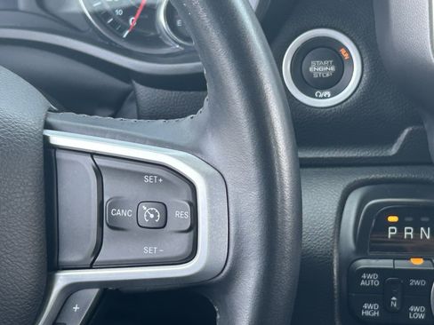 Used 2023 RAM 1500 Big Horn AWD/4WD image 25