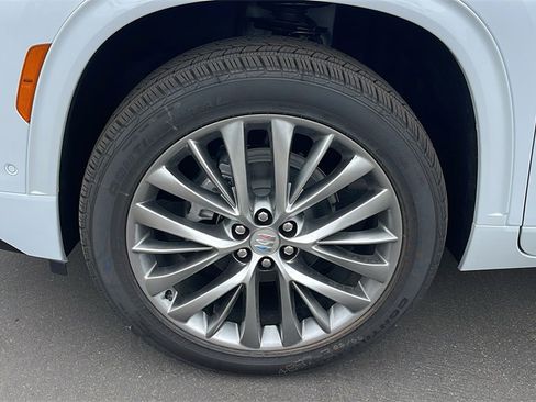 New 2026 Buick Enclave Avenir w/ Super Cruise Package image 9