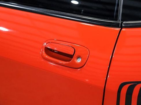 Used 2009 Dodge Challenger R/T image 34