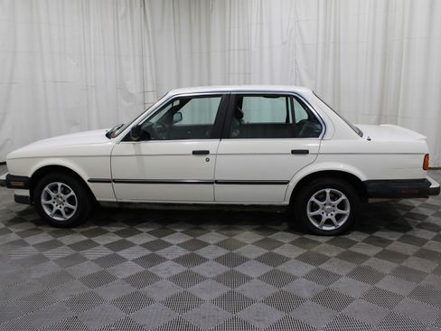 Used 1986 BMW 325 Sedan image 30