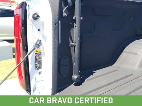 Certified 2022 GMC Sierra 3500 SLE w/ SLE Value Package AWD/4WD image 19