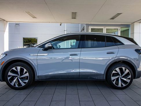Used 2022 Volkswagen ID.4 Pro S w/ Gradient Package image 11