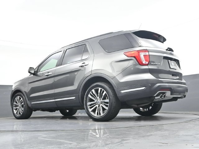 Used 2018 Ford Explorer Platinum AWD/4WD image 34
