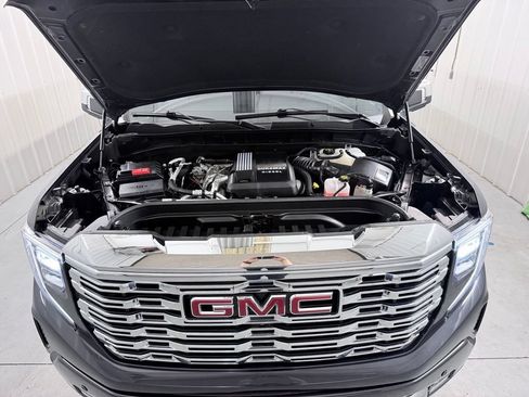 Used 2025 GMC Sierra 1500 Denali w/ Denali Reserve Package AWD/4WD image 57
