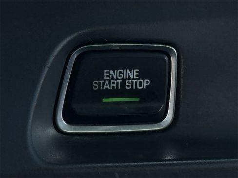 Used 2016 Chevrolet Camaro SS image 20