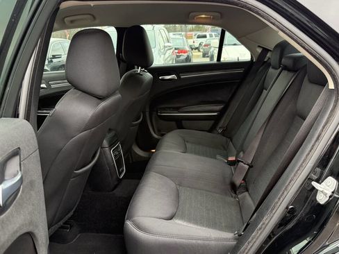 Used 2021 Chrysler 300 Touring w/ Sport Appearance Package image 13