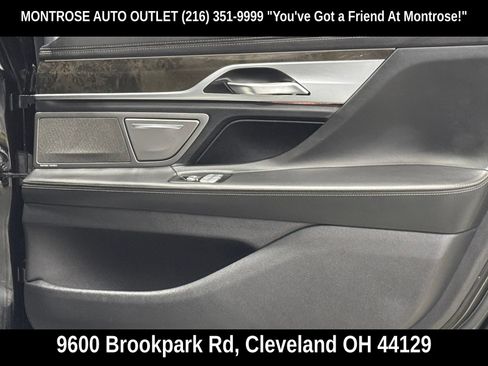 Used 2016 BMW 750i xDrive AWD/4WD image 49