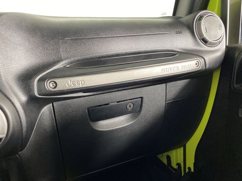 Used 2016 Jeep Wrangler Unlimited Sport w/ Quick Order Package 24S image 35