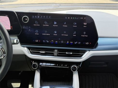 Used 2024 Chevrolet Equinox EV LT w/ LPO, All-Weather Mat Package image 21