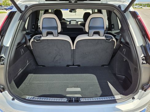New 2026 Volvo XC90 B5 Plus image 12