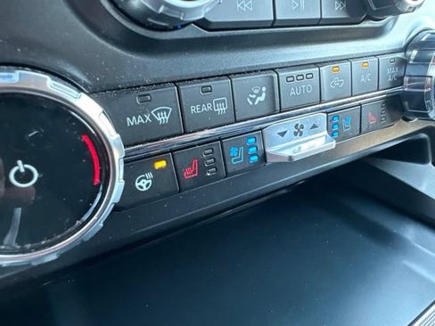 Used 2025 Ford F350 Lariat w/ Tremor Off-Road Package AWD/4WD image 18