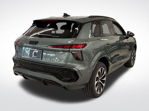 New 2026 Audi Q3 quattro 2.0T AWD/4WD image 5