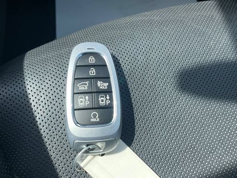 Used 2022 Hyundai Tucson Limited AWD/4WD image 22