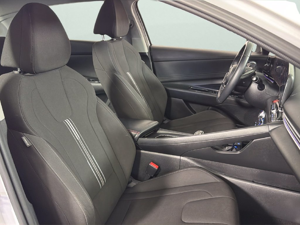 Used 2024 Hyundai Elantra SEL w/ Convenience Package FWD image 33