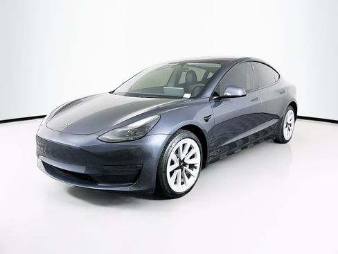 Used 2023 Tesla Model 3 Long Range AWD/4WD image 3