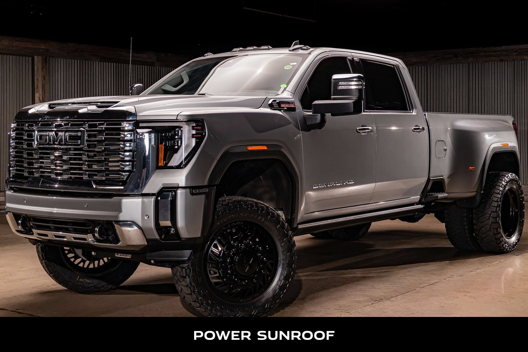 Used 2026 GMC Sierra 3500 Denali w/ Denali Reserve Package AWD/4WD image 5