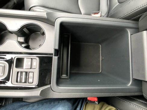 New 2025 Honda Pilot EX-L image 21