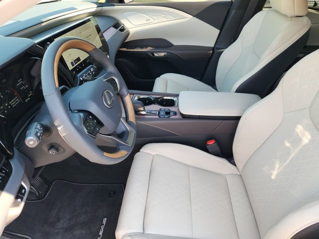 Certified 2026 Lexus RX 350 AWD w/ Convenience Package image 14
