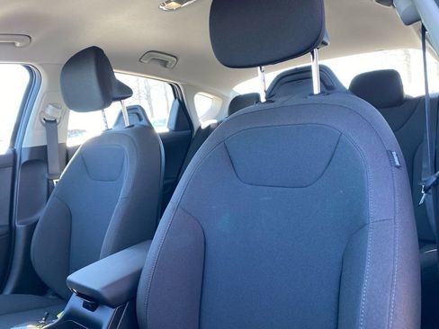 New 2026 Kia K4 LX image 11