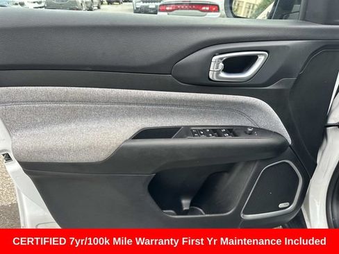 Used 2023 Jeep Compass Latitude w/ Sun and Sound Group AWD/4WD image 20