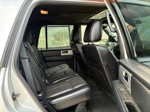 Used 2016 Ford Expedition Limited w/ Equipment Group 301A AWD/4WD image 15