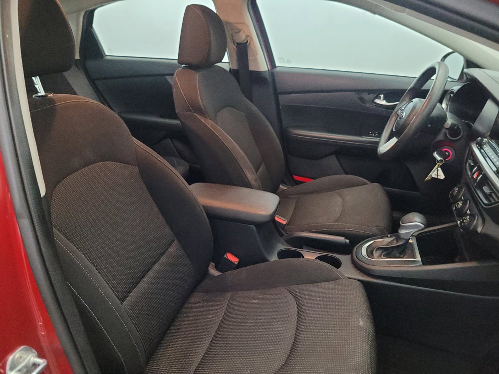 Used 2021 Kia Forte LXS FWD image 21