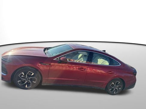 Used 2024 Hyundai Sonata SEL image 2