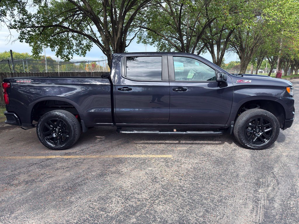 Used 2024 Chevrolet Silverado 1500 LT Trail Boss AWD/4WD image 12