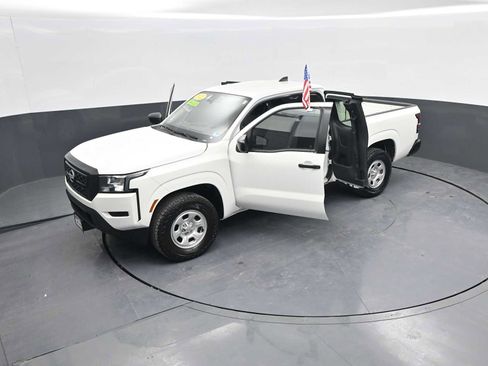Used 2022 Nissan Frontier S image 44