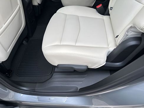 New 2025 Cadillac XT6 Sport w/ Technology Package image 17