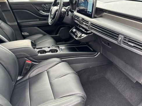 New 2025 Lincoln Corsair Grand Touring w/ Equipment Group 302A AWD/4WD image 15