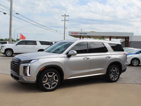 Used 2025 Hyundai Palisade SEL FWD image 10