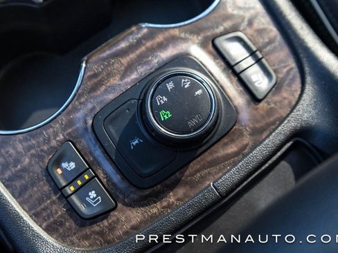 Used 2022 GMC Acadia Denali w/ Denali Ultimate Package image 36