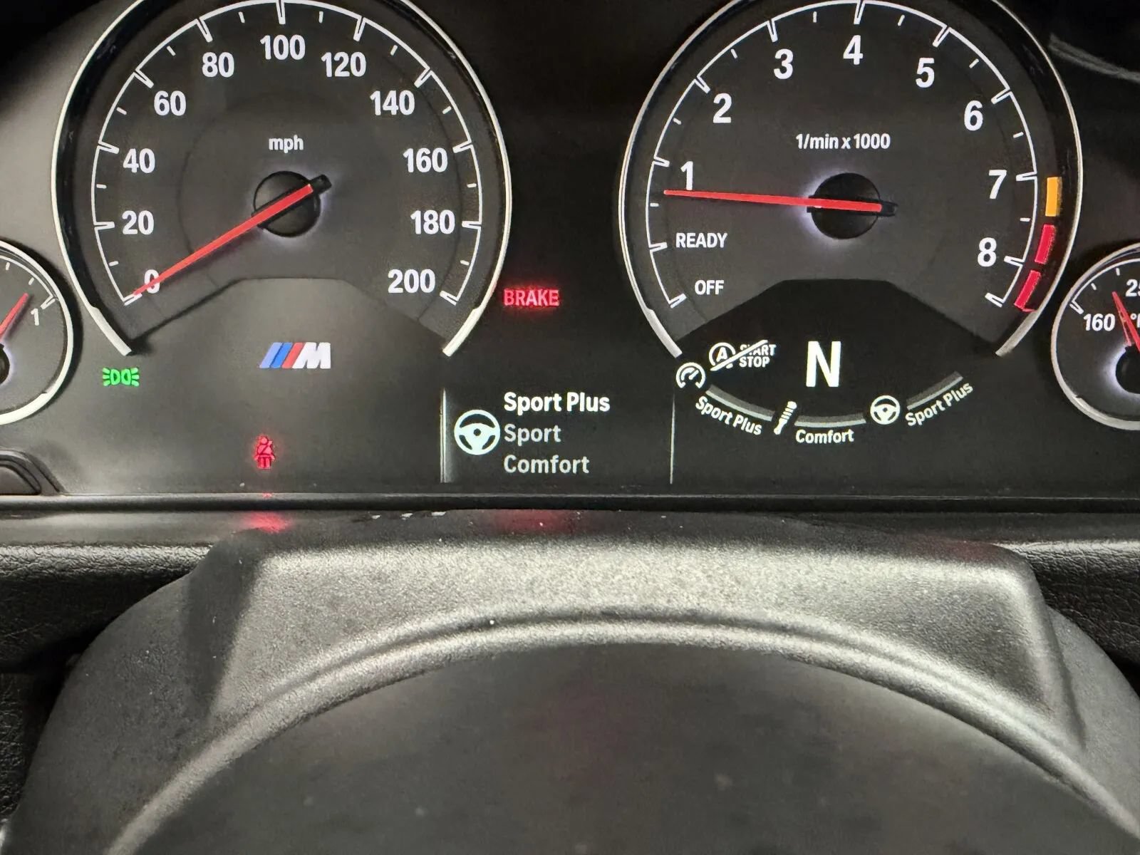 Used 2015 BMW M4 Convertible RWD image 26