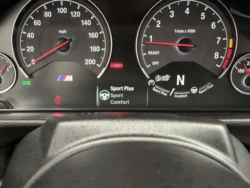 Used 2015 BMW M4 Convertible RWD image 26