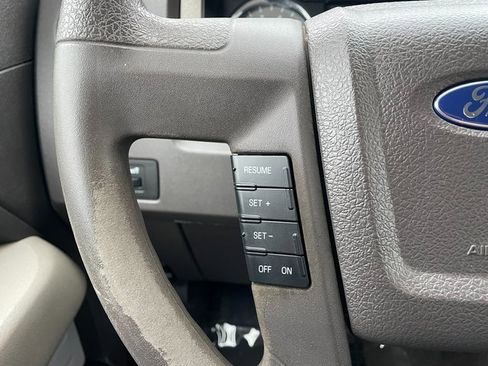 Used 2010 Ford F150 XLT image 18